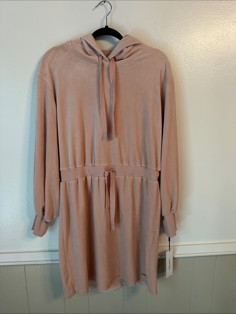 Calvin Klein Light Pink Hooded Mini Dress Size Medium NWT
